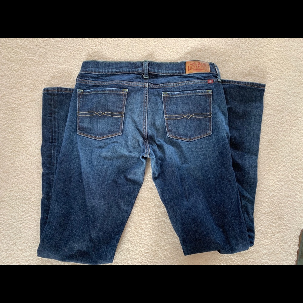 Size 8/29 Lucky Brand boot cut jeans